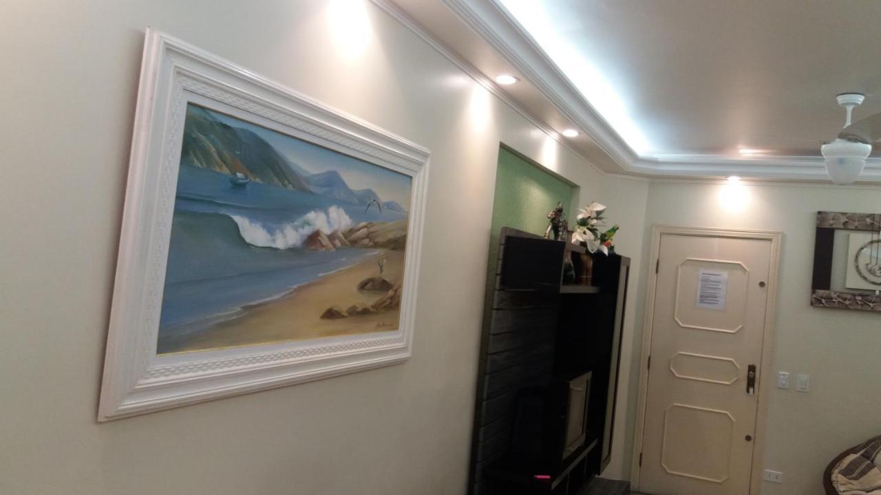 Apartamento Enseada: Beachfront Oasis with 3 Bedrooms and 2 Balconies Guaruja Exterior photo