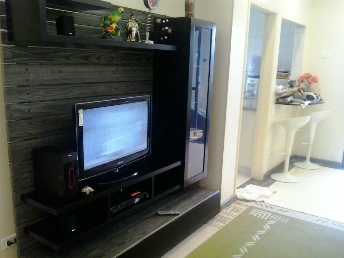 Apartamento Enseada: Beachfront Oasis with 3 Bedrooms and 2 Balconies Guaruja Exterior photo